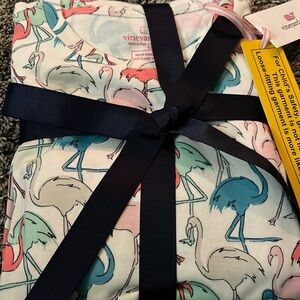 Vineyard Vines girls lounger set. New. Size 10! Two pieces.